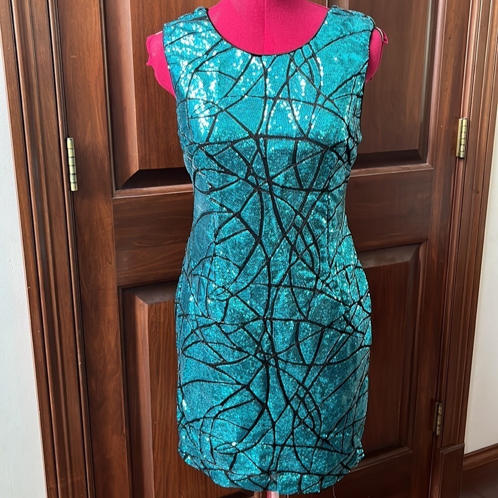 Forever 21 Dress special event Black/ Aqua micro sequins Bodycon Size M